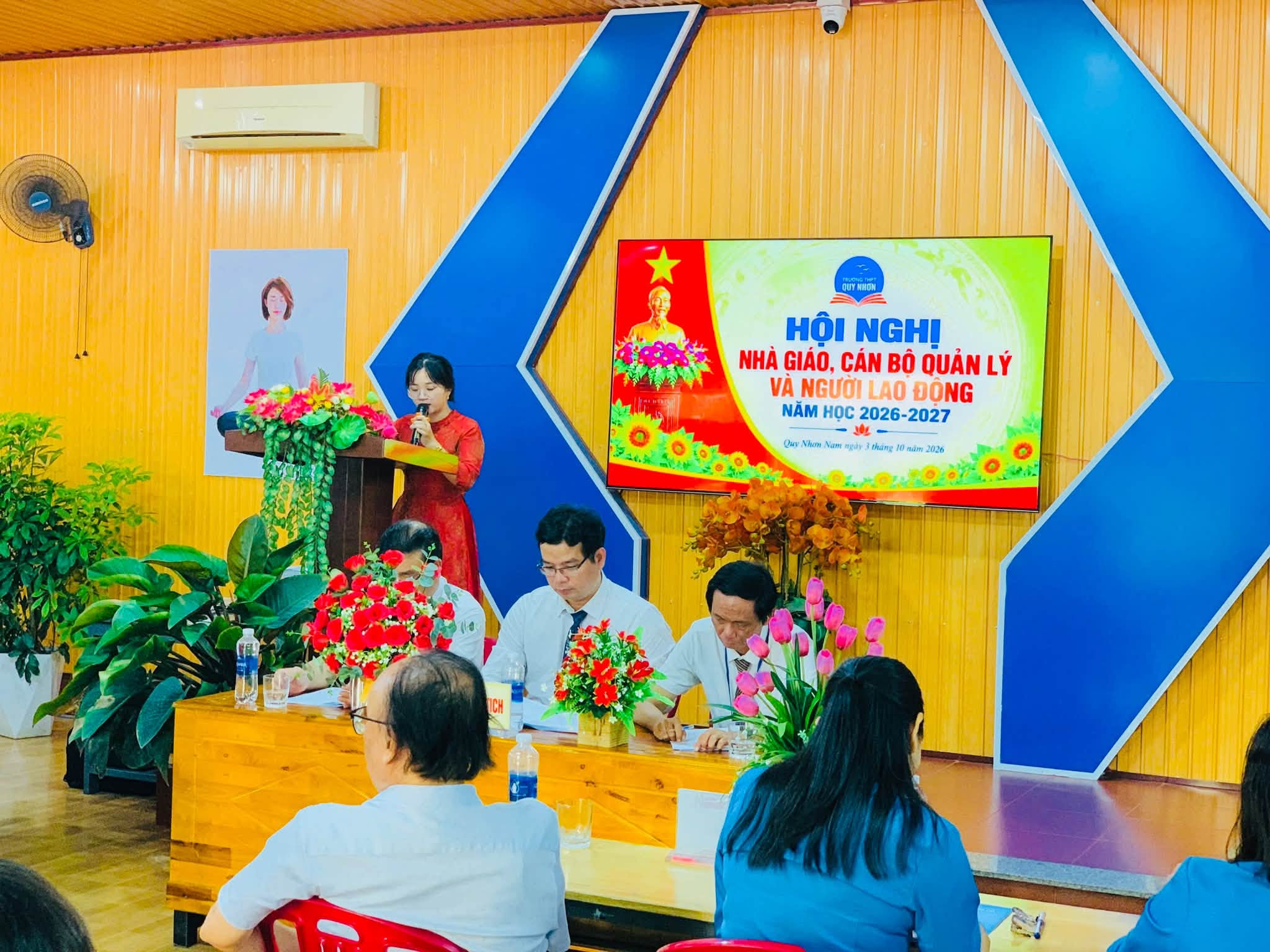 Phát biểu tại hội nghị