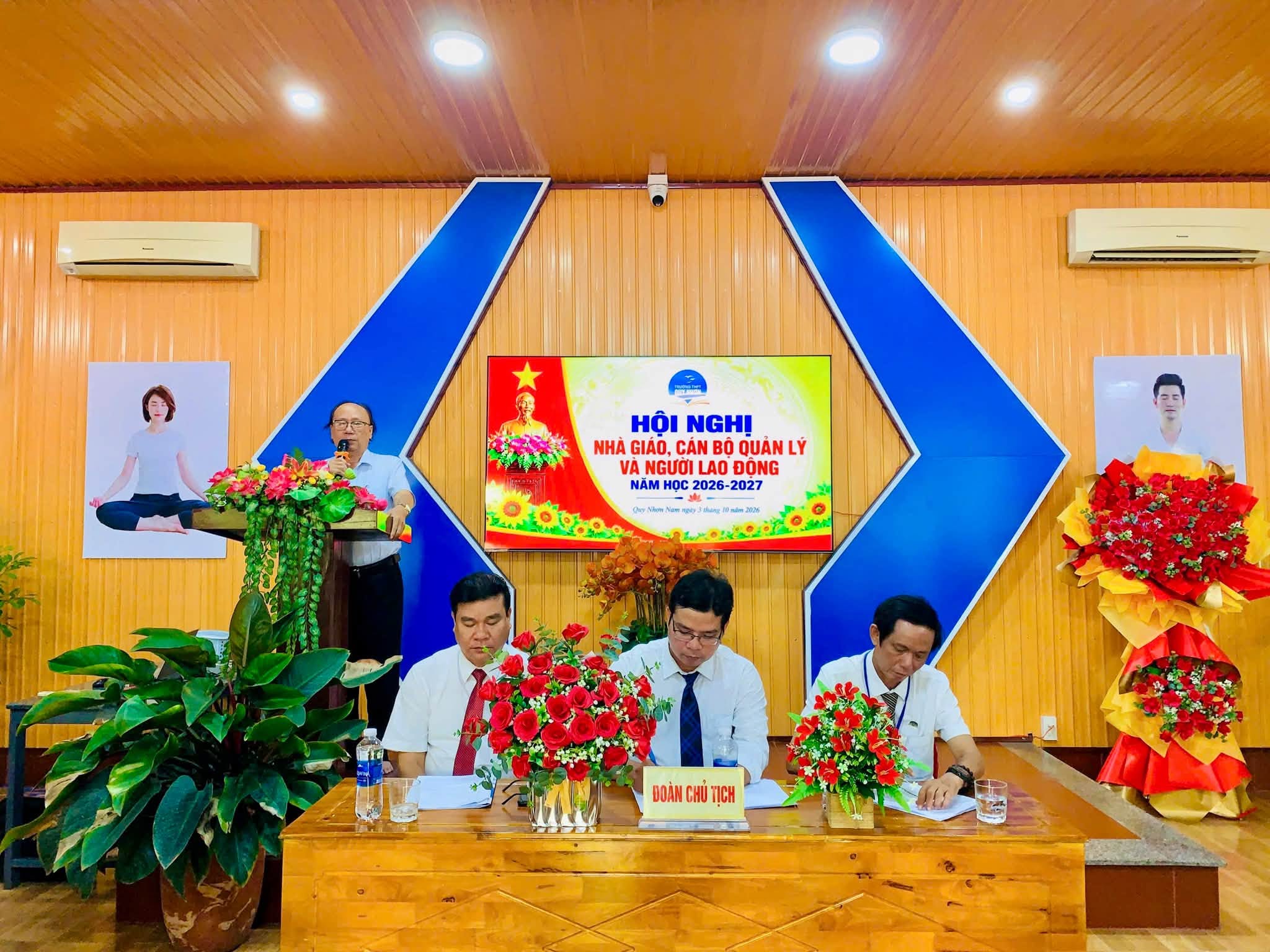 Hội nghị Nhà giáo, cán bộ quản lý và người lao động năm học 2026 - 2027 (ảnh 8)